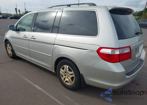 2005 Honda Odyssey Ex z USA, uszkodzony, nr VIN 5FNRL38405B075846